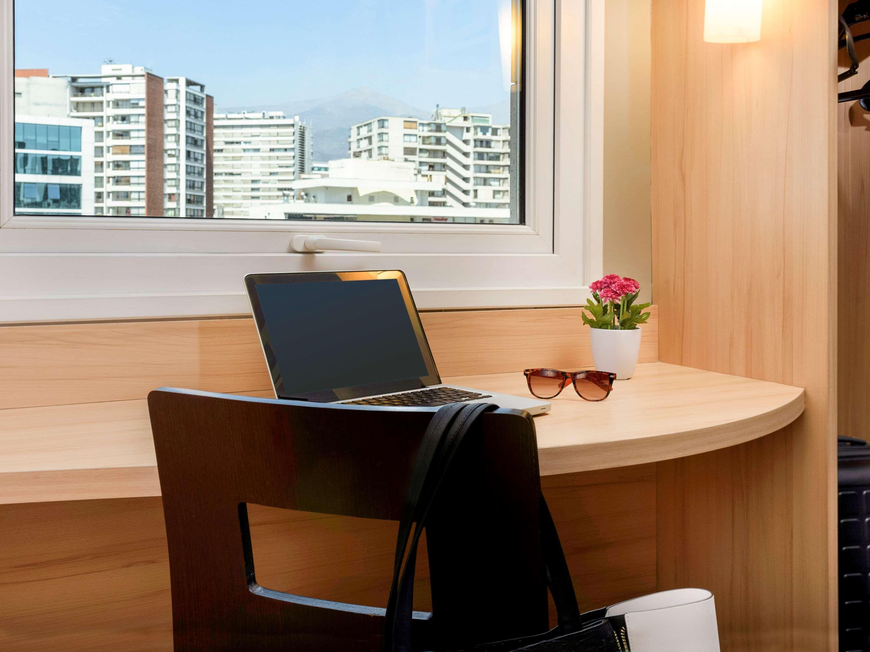 Ibis Santiago Las Condes Zewnętrze zdjęcie